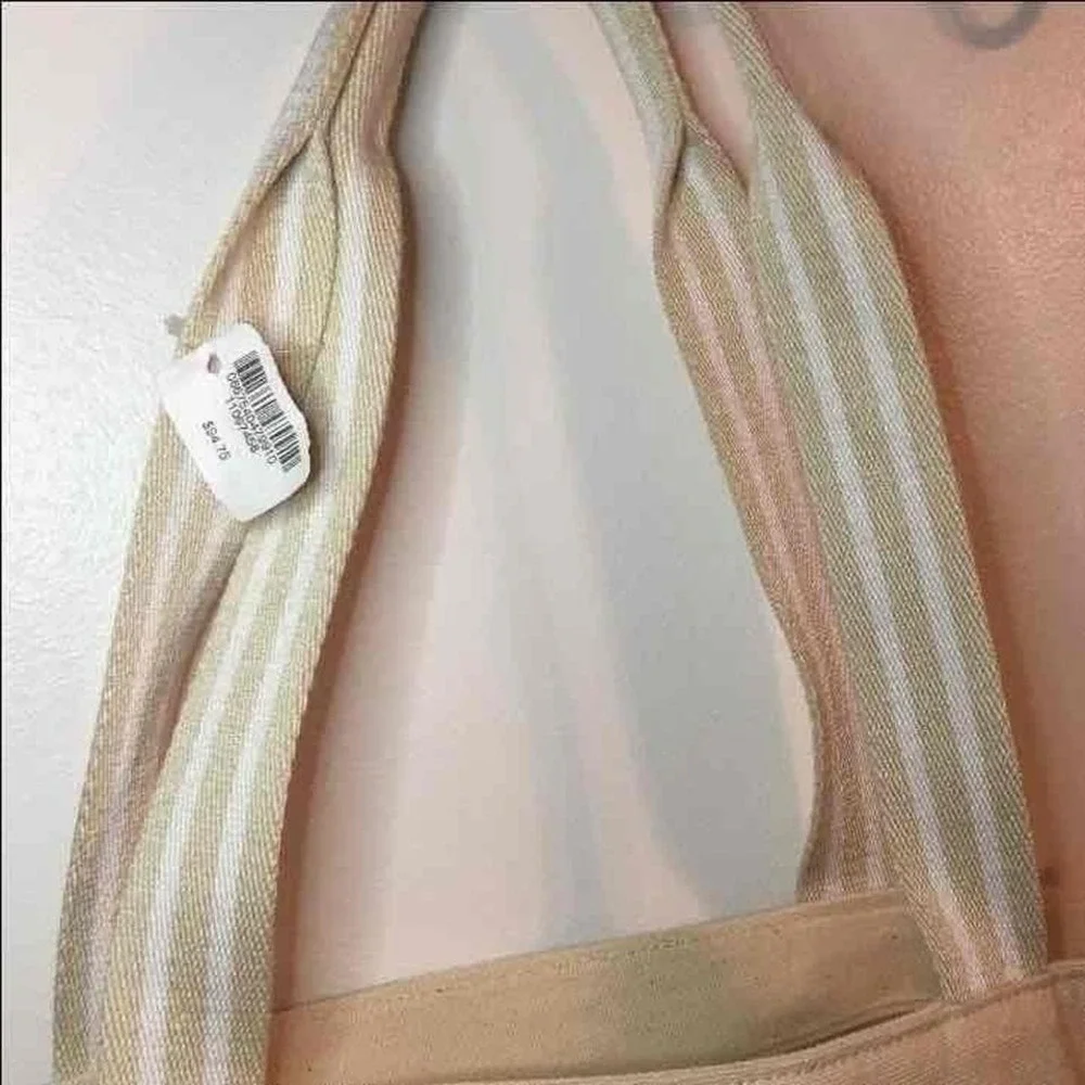 Canvas love tote bath and‎ body
